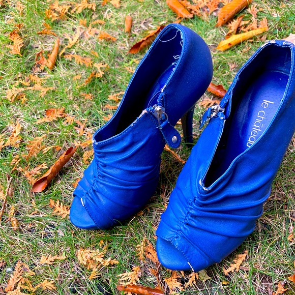 Royal Blue Heels - Picture 1 of 3